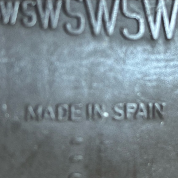 Stuart Weitzman Copper Brown Gold Swirl Pumps Kitten Heel Leather Heels Size 5.5 - Picture 15 of 16